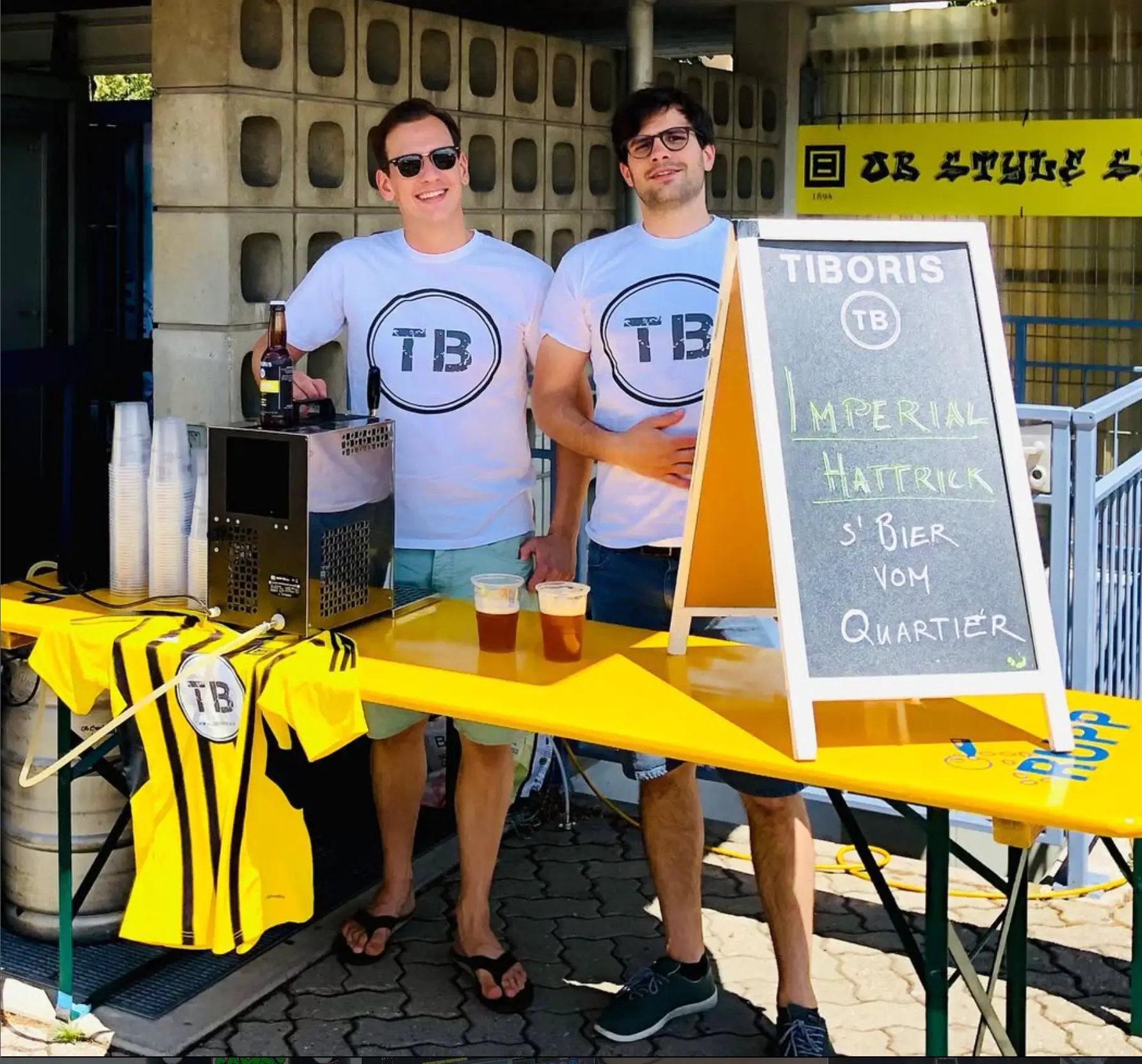 Das TIBORIS Team am Ausschank im Neubad, Basel